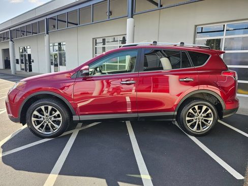 Used 2018 Toyota RAV4 Limited w/ All Weather Liner Package AWD/4WD image 2