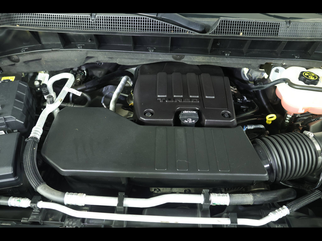 Used 2023 Chevrolet Silverado 1500 LT AWD/4WD image 20