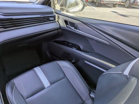 Certified 2025 Toyota Camry SE w/ Convenience Package image 16