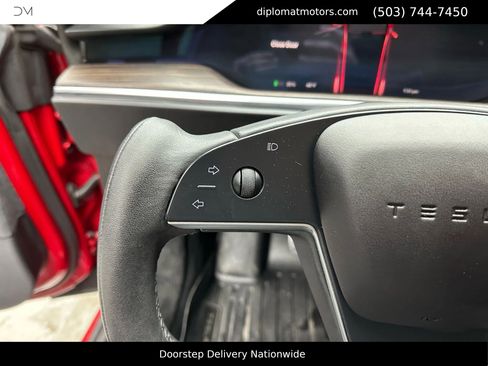 Used 2021 Tesla Model S Plaid image 29