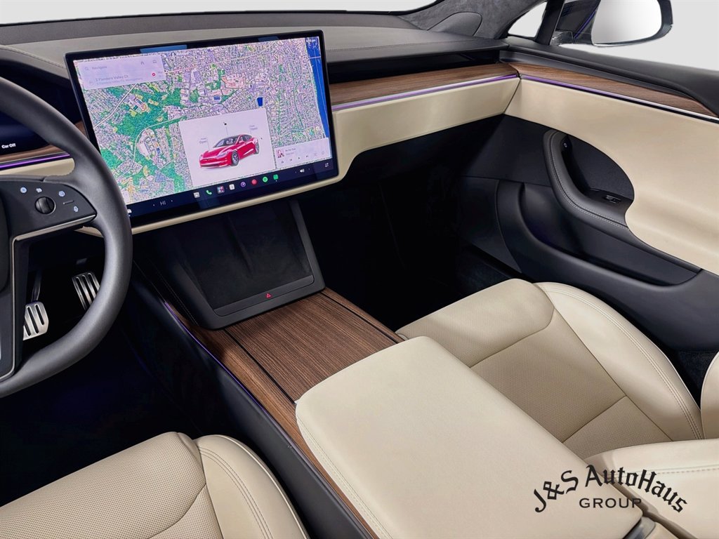 Used 2026 Tesla Model S AWD/4WD image 31