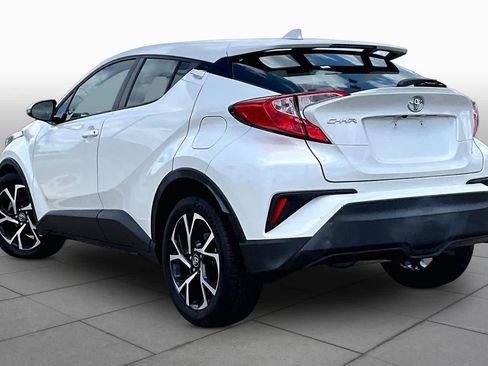 Used 2018 Toyota C-HR XLE FWD image 12