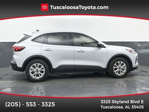Used 2026 Ford Escape Active FWD image 1