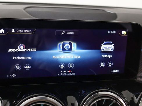 Used 2022 Mercedes-Benz GLB 35 AMG 4MATIC image 52