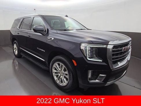 Used 2022 GMC Yukon SLT RWD image 1