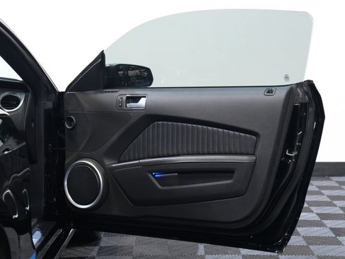 Used 2013 Ford Mustang Shelby GT500 image 25