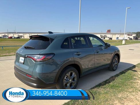 New 2026 Honda HR-V LX image 6