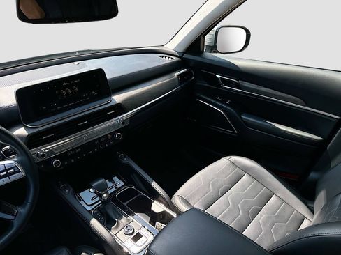 Used 2022 Kia Telluride SX w/ SX Prestige Package image 25