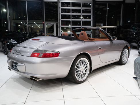 Used 2002 Porsche 911 Cabriolet image 4
