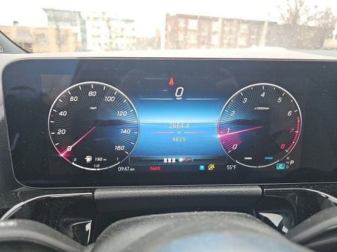 Certified 2025 Mercedes-Benz GLA 250 4MATIC image 15