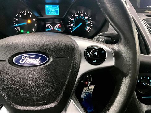 Used 2018 Ford Transit Connect XLT image 24