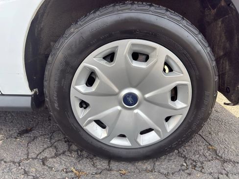 Used 2018 Ford Transit Connect XL image 11