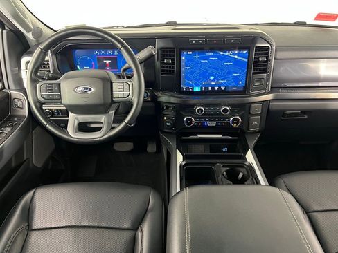 Used 2024 Ford F250 Lariat image 13