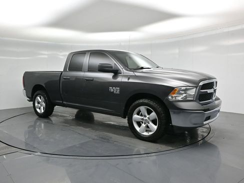 Used 2024 RAM 1500 Classic SLT image 19