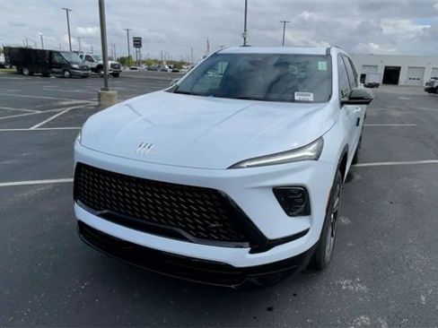 New 2026 Buick Enclave Sport Touring w/ Power Package image 5