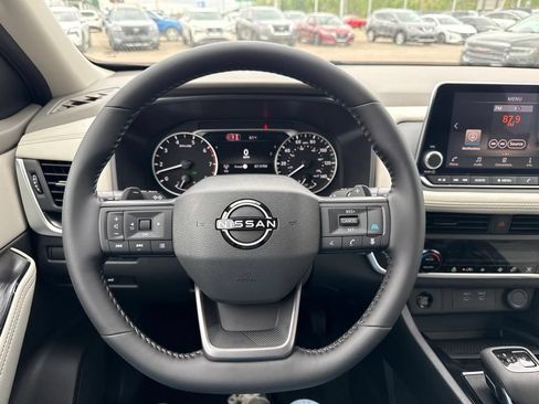 New 2026 Nissan Rogue Dark Armor AWD/4WD image 17