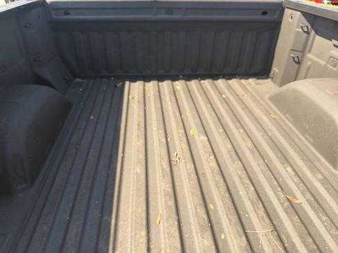 Used 2019 GMC Sierra 1500 SLT RWD image 28