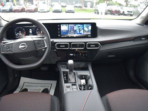 New 2026 Nissan Sentra SR w/ Floor Mat Package FWD image 27