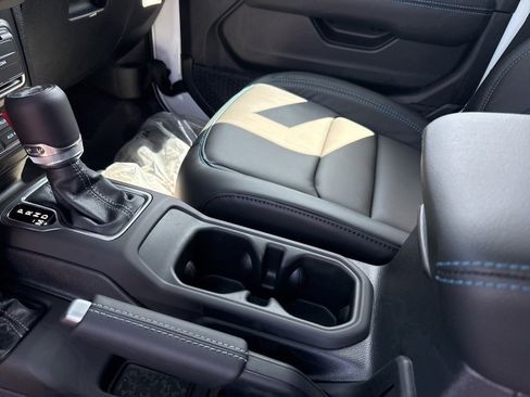 New 2025 Jeep Wrangler Unlimited Rubicon 4xe image 20