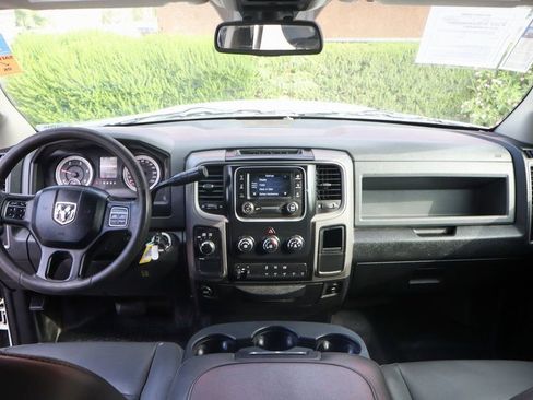 Used 2015 RAM 3500 Tradesman w/ Chrome Appearance Group AWD/4WD image 25