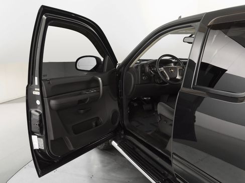 Used 2009 Chevrolet Silverado 1500 LT image 11