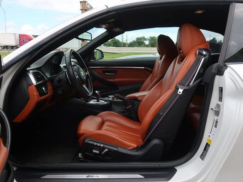Used 2019 BMW M4 Convertible w/ Competition Package RWD image 14