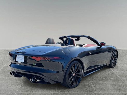 Used 2020 Jaguar F-TYPE R image 6