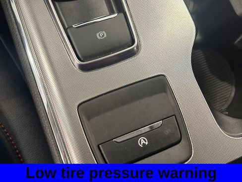 Used 2023 Ford Edge SEL w/ Sport Appearance Package image 13