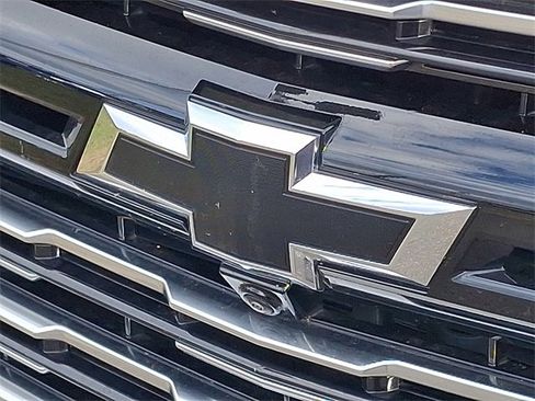 Used 2025 Chevrolet Tahoe High Country image 30