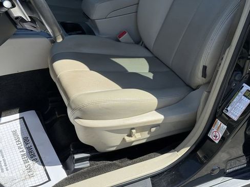 Used 2013 Subaru Outback 2.5i Limited w/ Moonroof Pkg image 13