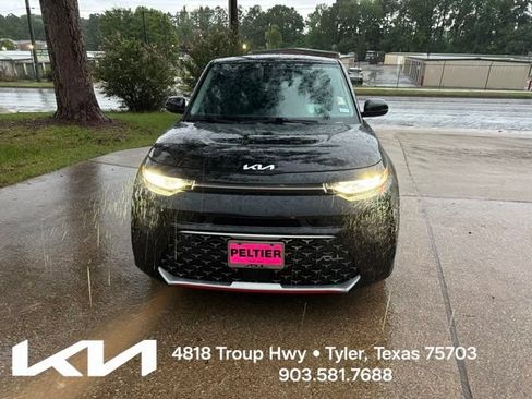 Certified 2022 Kia Soul Turbo FWD image 2