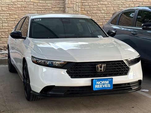 Used 2026 Honda Accord Sport image 3