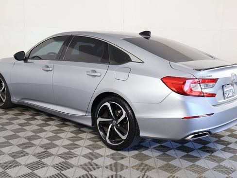 Used 2022 Honda Accord Sport image 6