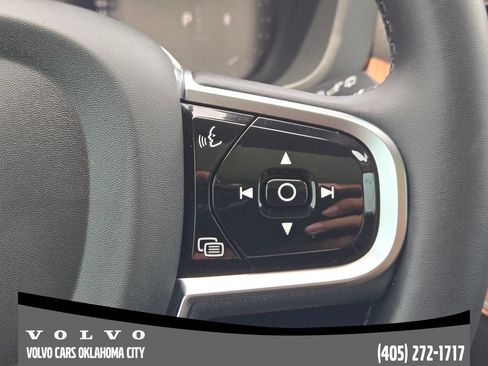 Certified 2023 Volvo XC60 B5 Plus w/ Protection Package Premier FWD image 23