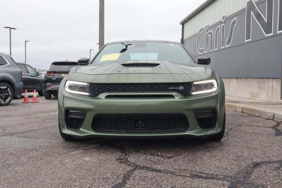 Used 2023 Dodge Charger Scat Pack RWD image 2