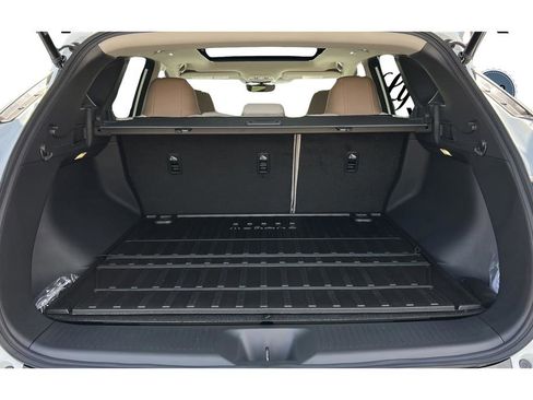 New 2026 Nissan Murano Platinum w/ Cargo Package AWD/4WD image 9
