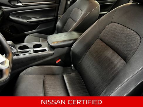 Certified 2025 Nissan Altima 2.5 SV FWD image 14