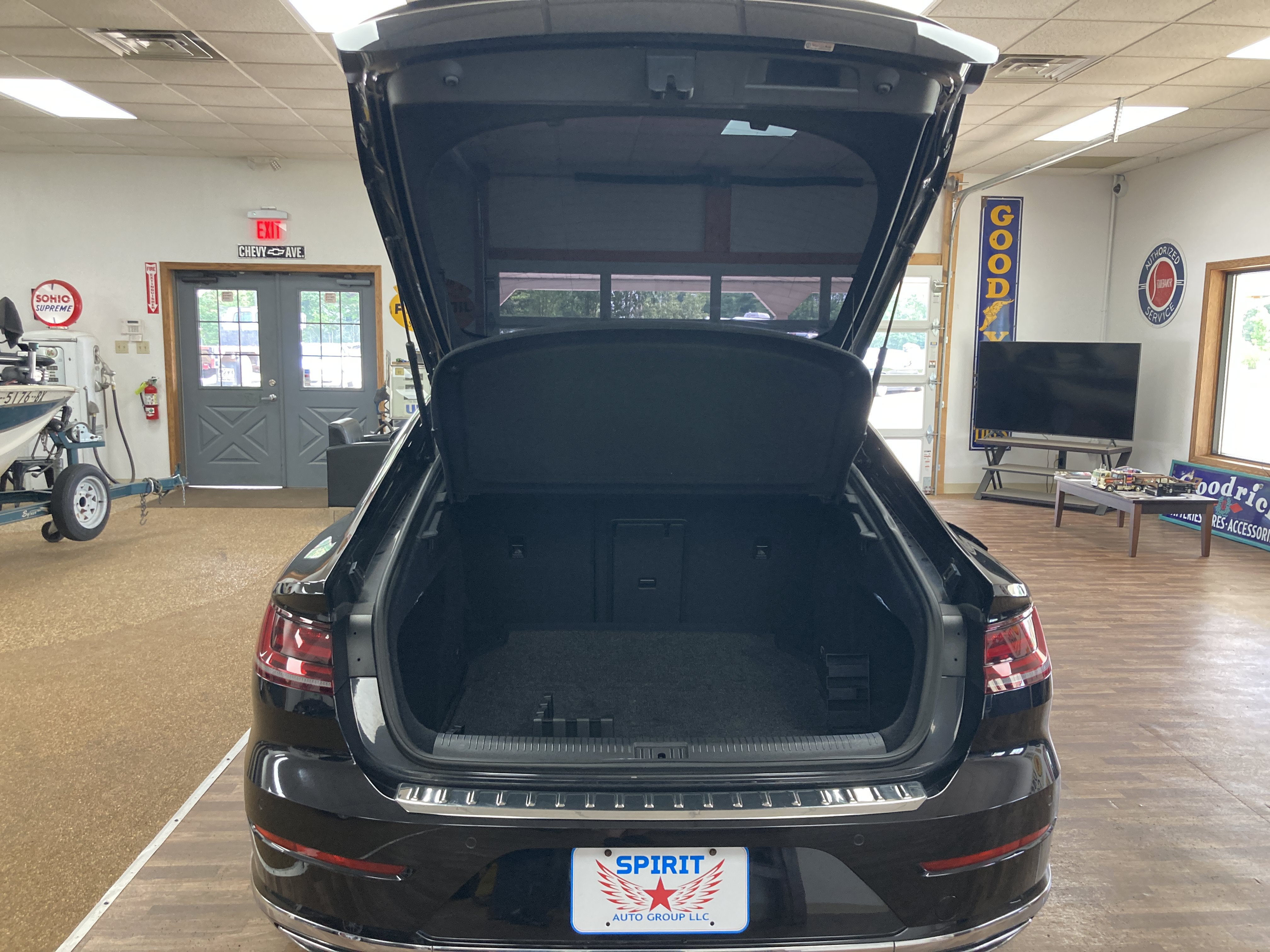 Used 2021 Volkswagen Arteon SEL FWD image 16