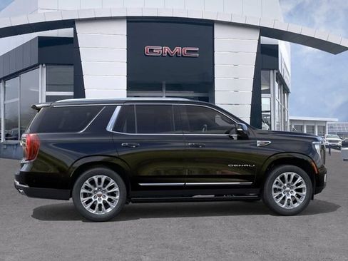 New 2026 GMC Yukon Denali w/ Denali Reserve Package AWD/4WD image 5