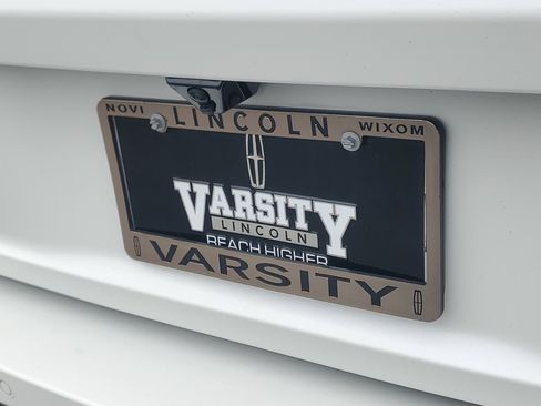 New 2026 Lincoln Navigator Reserve image 36