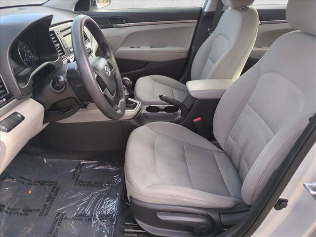 Used 2018 Hyundai Elantra SE FWD image 15