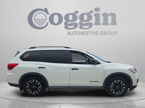 Used 2020 Nissan Pathfinder SL AWD/4WD image 6