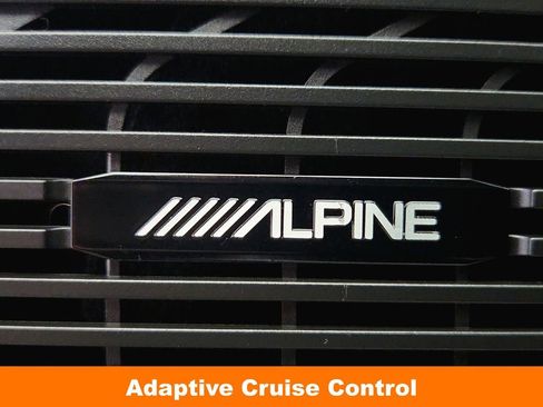 Used 2023 Jeep Wagoneer L Series II AWD/4WD image 24