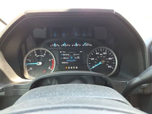 Used 2020 Ford F250 XLT w/ XLT Premium Package AWD/4WD image 9