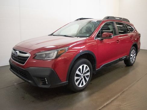 Used 2022 Subaru Outback Premium AWD/4WD image 8