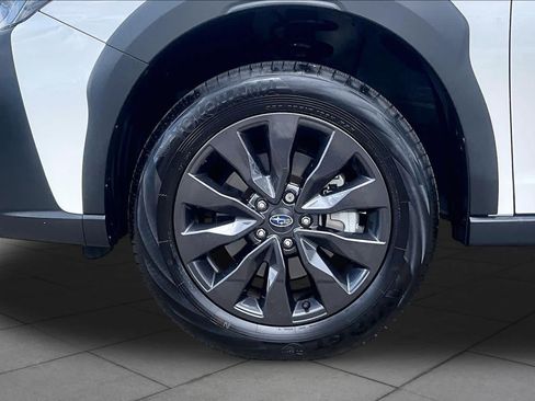 Used 2025 Subaru Outback Onyx Edition AWD/4WD image 11