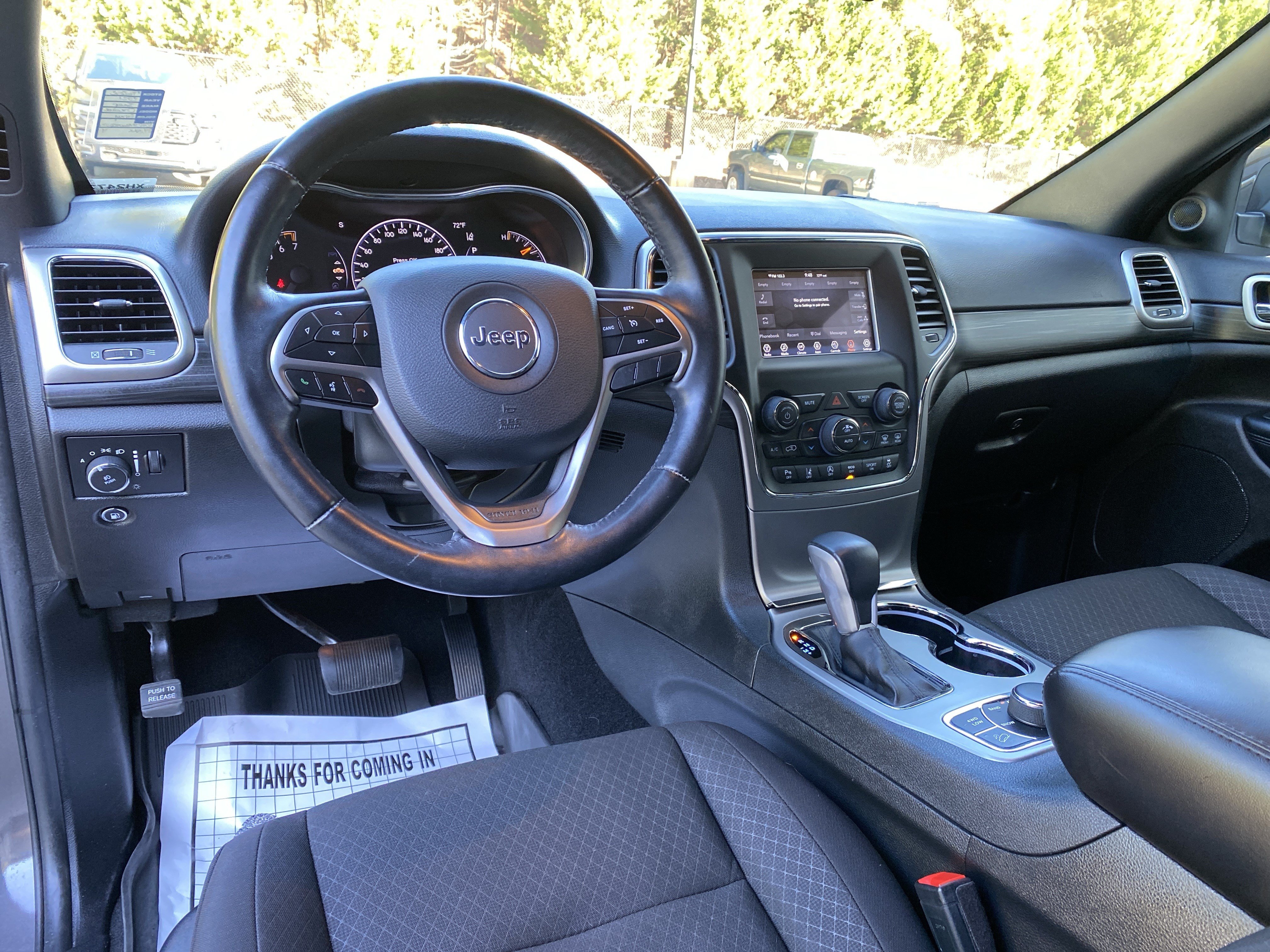 Used 2021 Jeep Grand Cherokee Laredo AWD/4WD image 34