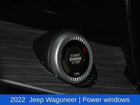 Used 2022 Jeep Wagoneer Series III w/ Premium Group I AWD/4WD image 14