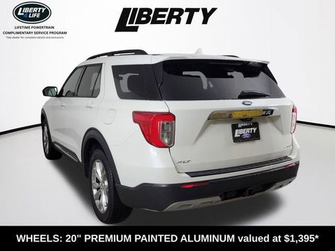 Used 2023 Ford Explorer XLT w/ Equipment Group 202A image 5