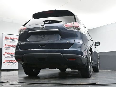 Used 2016 Nissan Rogue SL w/ SL Premium Package FWD image 38